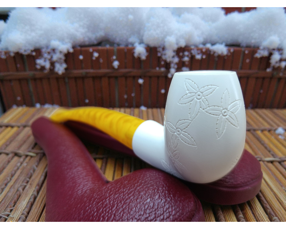Block Meerschaum Floral Harmony Pipe