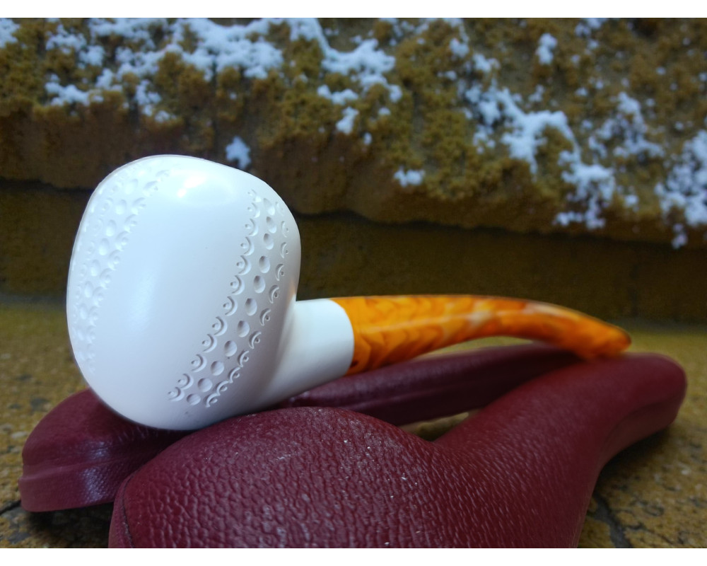 Ring-Band Meerschaum Pipe