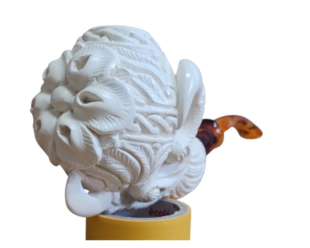 Ocean Majesty Eagle Hand-Carved Meerschaum Pipe