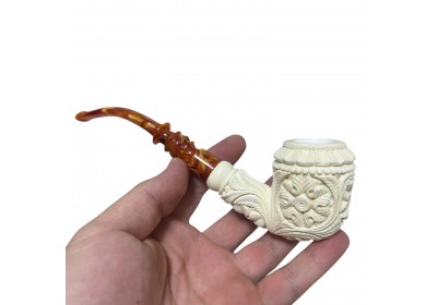 The Royal Crown Hard Detail Meerschaum Pipe