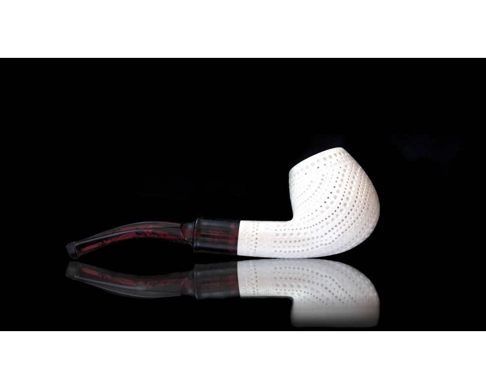 Carved Block Meerschaum Pipe Carved Block Meerschaum Pipe