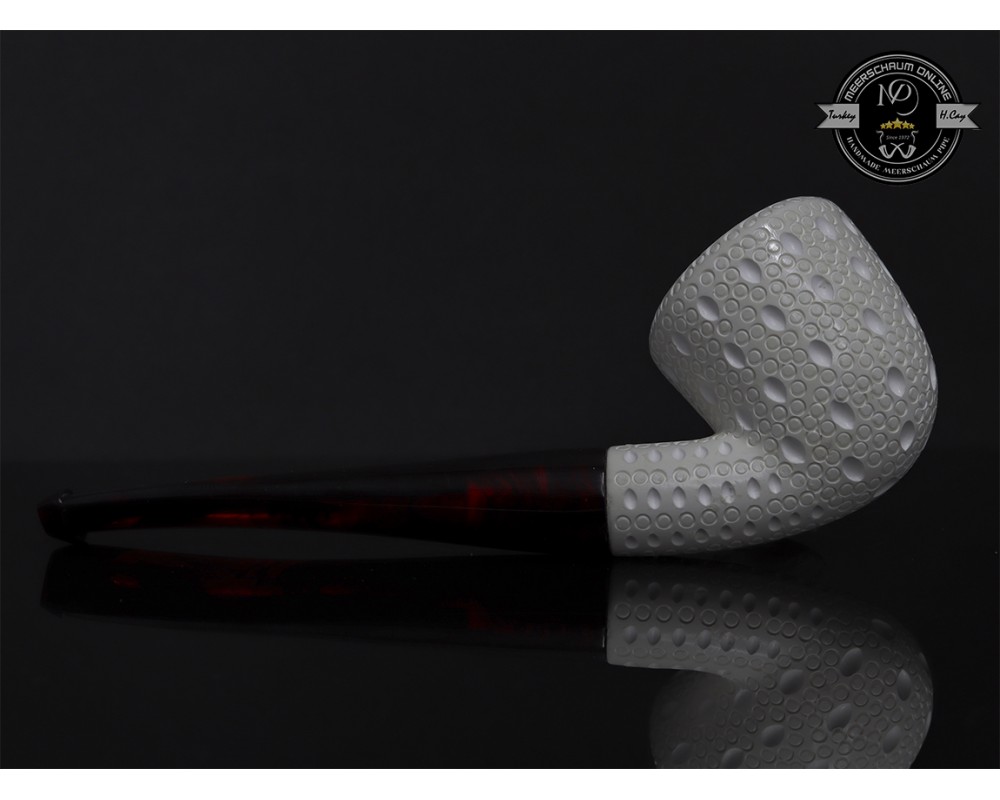 Meerschaum Dark Wax & Rustic Pipe