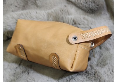 Handmade Leather Pipe Bag 04