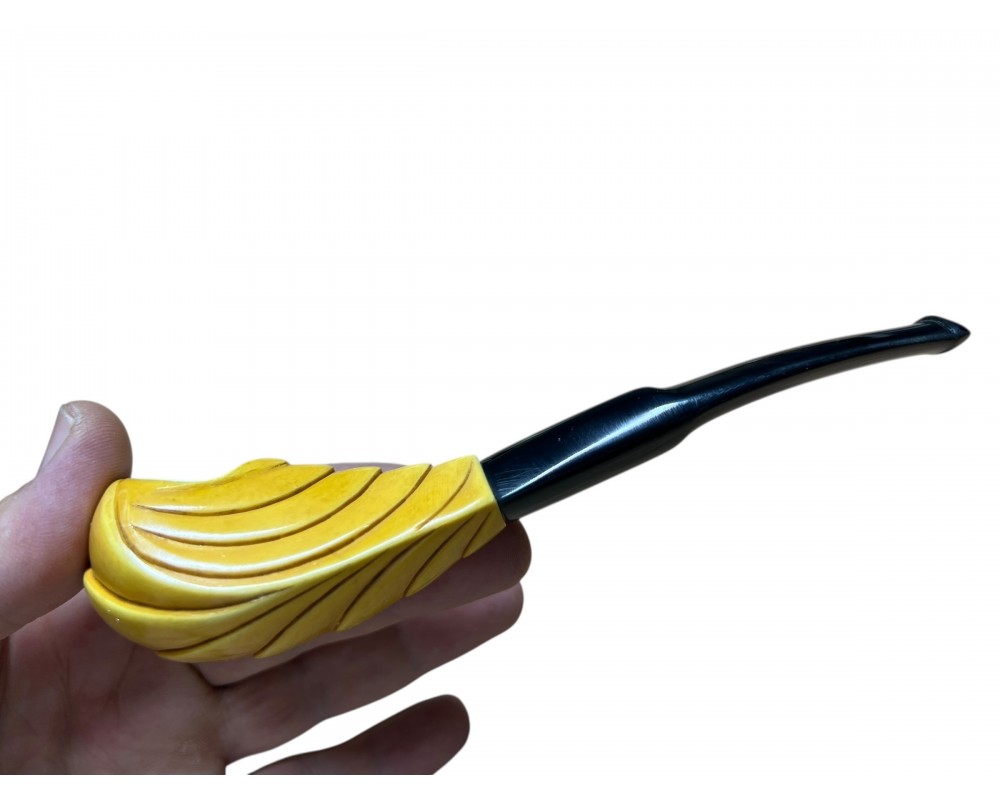 The Classic Straight Pipe