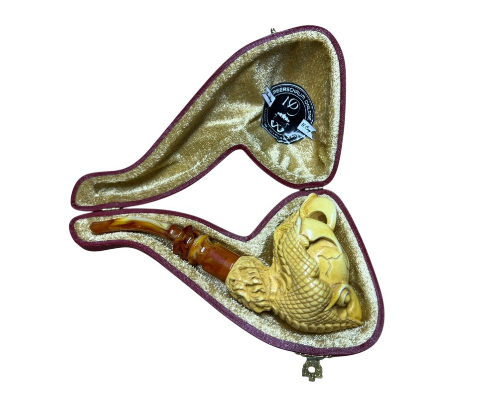 The Full Relief Mythical Pipe The Full Relief Mythical Pipe